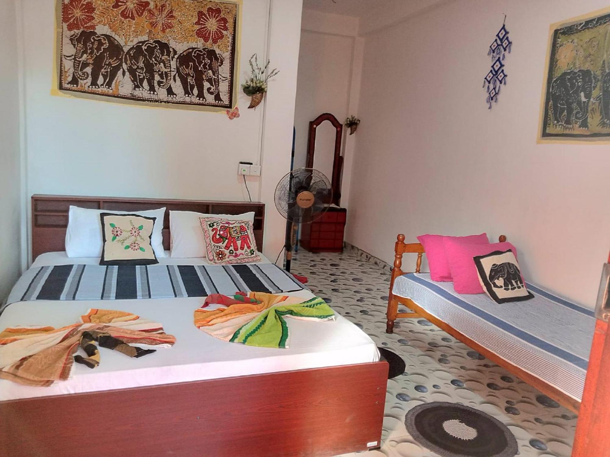 Nelum Home Stay سيغيرِيا المظهر الخارجي الصورة